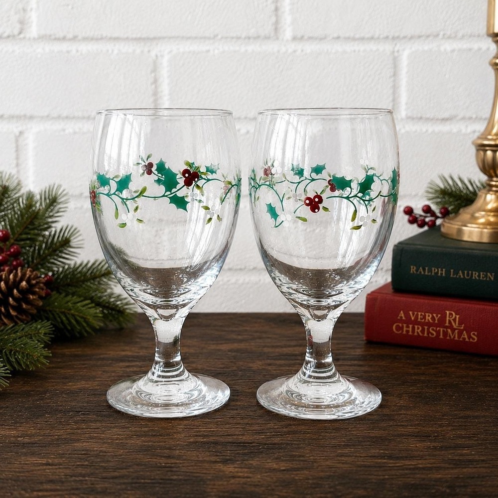 Pfaltzgraff Winterberry Water Goblets Set of 2 Hand Painted Etched Christmas